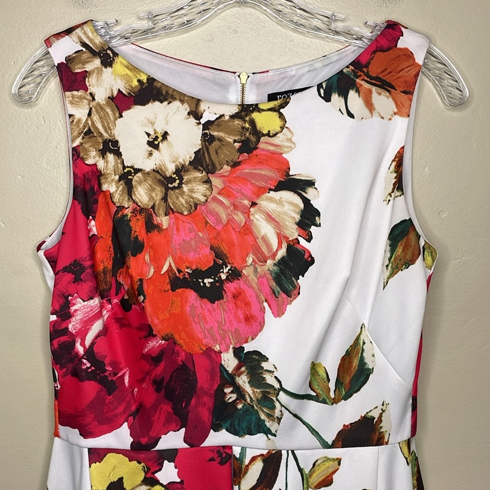 ROZ & ALI Floral Dress White & Fuchsia Sleeveless Pleated Full Skirt Exposed Zip - Picture 3 of 13